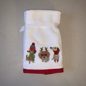 Holiday towels